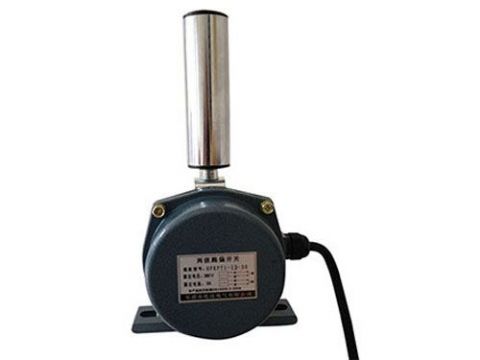 點擊查看詳細信息<br>標題：KPT1兩級跑偏開關(guān) 閱讀次數(shù)：2272