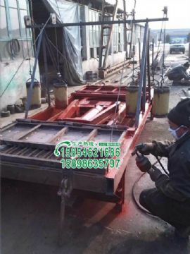 點(diǎn)擊查看詳細(xì)信息<br>標(biāo)題：鐵路專用草支墊生產(chǎn)廠家 閱讀次數(shù)：4283